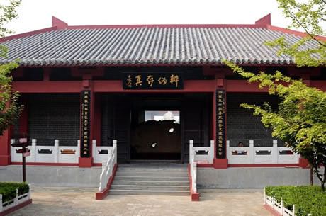 �������Y