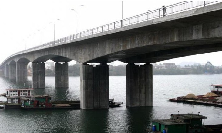 �������Y