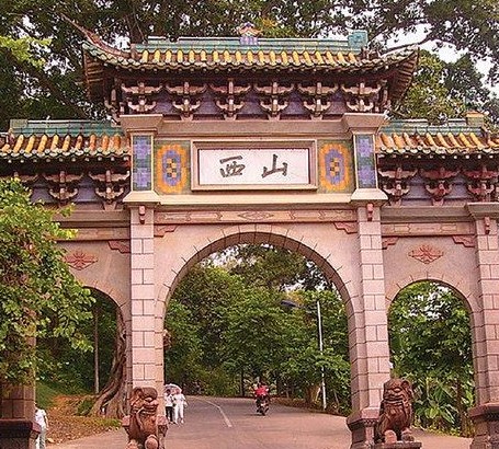 �������Y