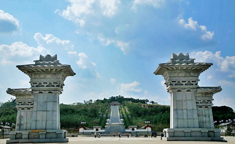 �������Y