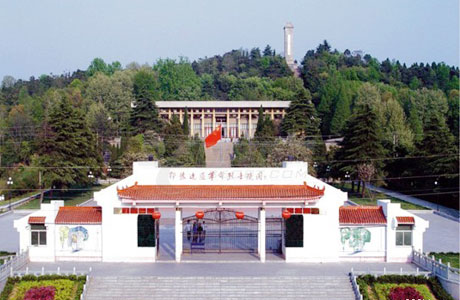 �������Y