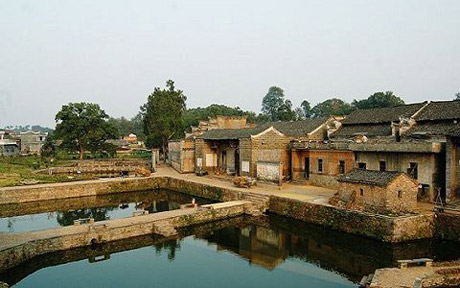 �������Y