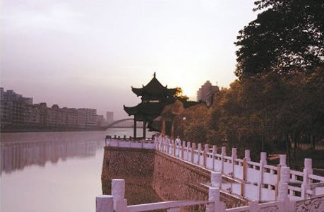 �������Y