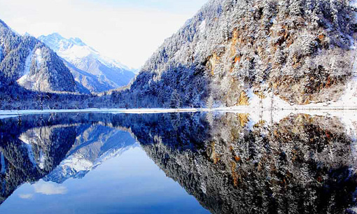 �������Y