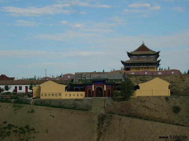 �������Y