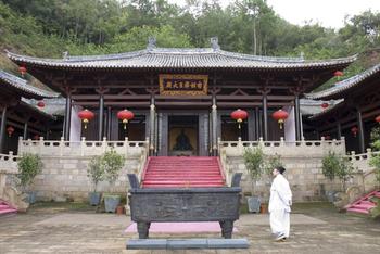 �������Y